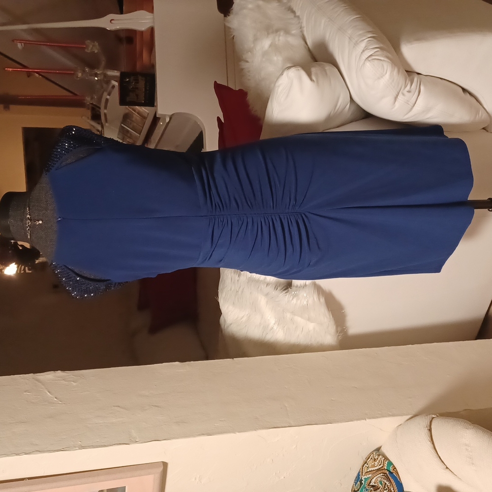Cache Dress - Picture 7 of 14
